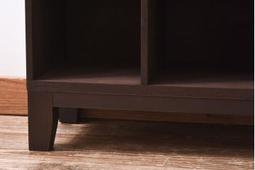 リメイク家具　懐かしい雰囲気が漂うマス目棚(飾り棚、収納棚)