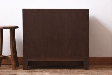 リメイク家具　懐かしい雰囲気が漂うマス目棚(飾り棚、収納棚)