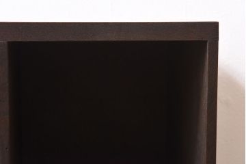 リメイク家具　懐かしい雰囲気が漂うマス目棚(飾り棚、収納棚)