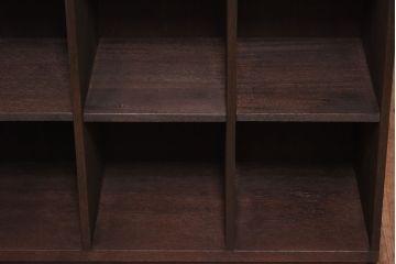 レトロ家具　昭和レトロ　味のある木の質感が魅力のマス目棚(飾り棚、収納棚)