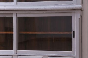 ペイント家具　大正ロマン　ノスタルジックな雰囲気がお洒落な重ね収納棚(食器棚、飾り棚、ガラス戸棚)