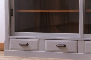 ペイント家具　大正ロマン　ノスタルジックな雰囲気がお洒落な重ね収納棚(食器棚、飾り棚、ガラス戸棚)
