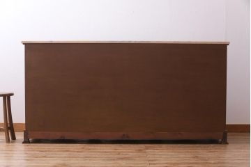 中古　イタリア製　高級品　大理石天板付き　エレガントな雰囲気溢れる上質なサイドボード(収納棚、キャビネット)