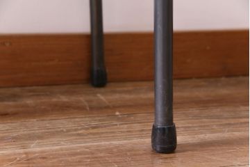 和製アンティーク　朴の木一枚板　明治大正期の古い裁ち板をリメイクしたアイアンテーブル(作業台、鉄脚)