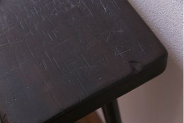 和製アンティーク　朴の木一枚板　明治大正期の古い裁ち板をリメイクしたアイアンテーブル(作業台、鉄脚)