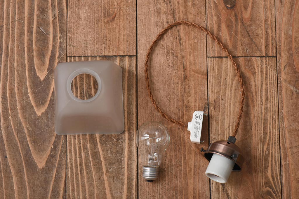 和製アンティーク　麻の葉模様のレトロなガラスシェード(天井照明、ペンダントライト)