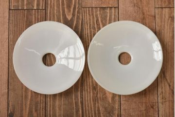 昭和レトロ　戦前　昔懐かしいデザインの平笠照明(吊り下げ照明、ペンダントライト)2個セット(3)