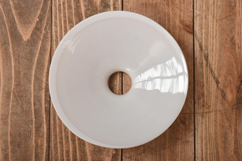 昭和レトロ　戦前　昔懐かしいデザインの平笠シェード(吊り下げ照明、天井照明、ペンダントライト)(1)