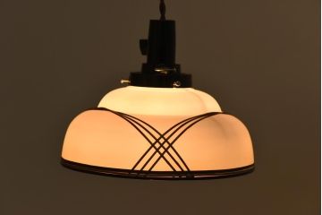 昭和レトロ　シンプルで風情のあるセルロイド巻電笠(ペンダントライト、天井照明)
