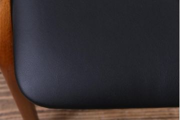 ヴィンテージ家具　ビンテージ　秋田木工　ミッドセンチュリーな雰囲気がお洒落なスタッキングスツール(スツール、椅子)