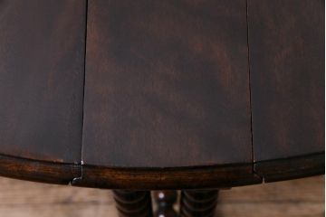 アンティーク家具　イギリスアンティーク　バーチ材　小ぶりなサイズが珍しいバタフライテーブル(エクステンションテーブル)