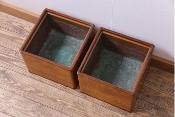 アンティーク雑貨　昭和初期　高級品!　桑材　共箱付き　美しい杢目の角火鉢一対(箱火鉢、手あぶり)