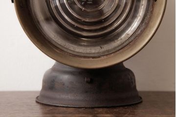 アンティーク雑貨　アメリカアンティーク　DIETZ(デイツ)製　丸いレンズがレトロな雰囲気を醸し出すランプ(ディスプレイ)