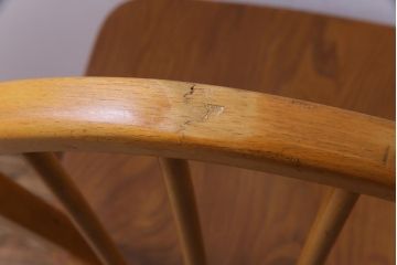 ヴィンテージ家具　イギリスビンテージ　ERCOL(アーコール)　フープバックチェア　(ダイニングチェア、ウィンザーチェア、ウインザーチェア)