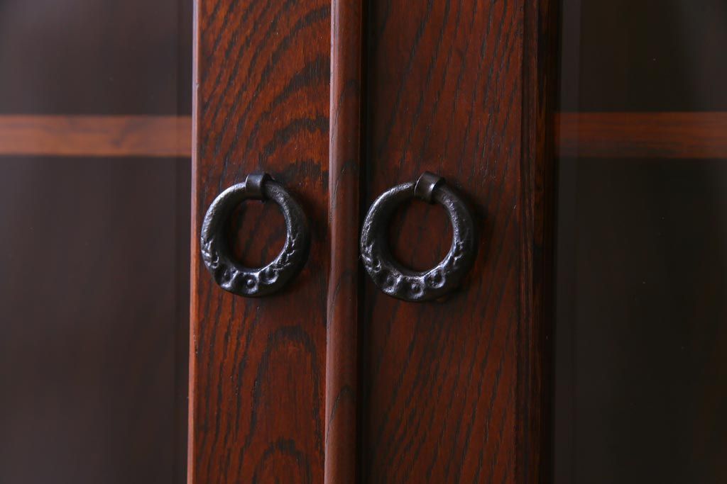 中古　岩谷堂箪笥　233　拭き漆塗りが上品なキャビネット(書棚、本箱)(定価約45万円)