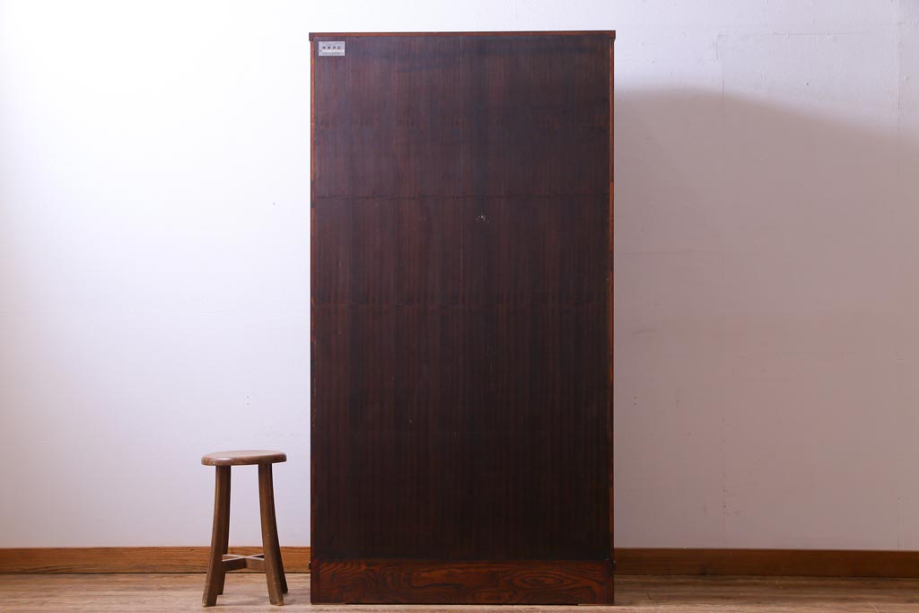 中古　岩谷堂箪笥　233　拭き漆塗りが上品なキャビネット(書棚、本箱)(定価約45万円)