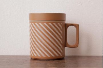 イギリスビンテージ　HORNSEA(ホーンジー)　LANCASTER VITRAMIC　FOCUS　マグカップ2個セット(洋食器)