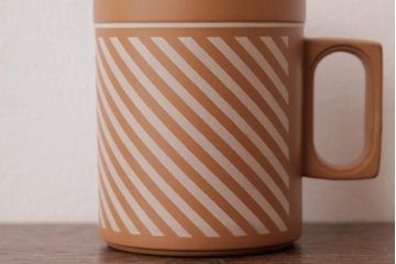 イギリスビンテージ　HORNSEA(ホーンジー)　LANCASTER VITRAMIC　FOCUS　マグカップ2個セット(洋食器)