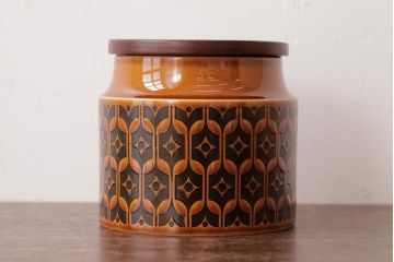 アンティーク雑貨　イギリスビンテージ　HORNSEA(ホーンジー)　HEIRLOOM(エアルーム) キャニスター3点セット(ジャー)