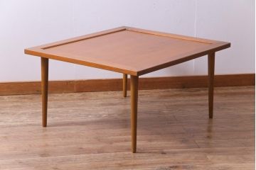 リメイク家具　味わいのある天板を使ったセンターテーブル(サイドテーブル、テーブル)