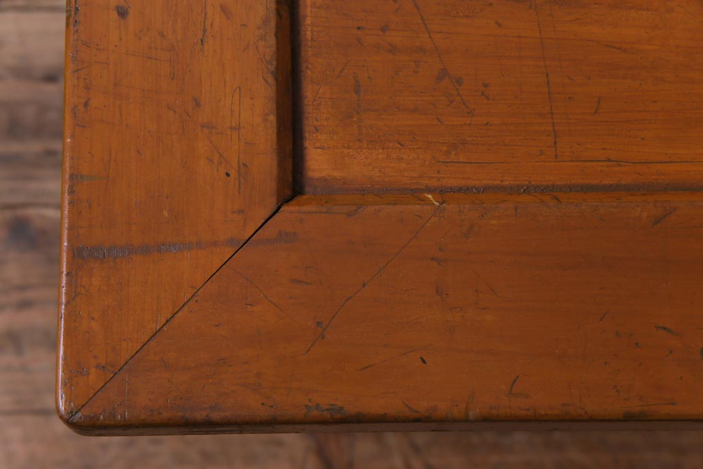 リメイク家具　味わいのある天板を使ったセンターテーブル(サイドテーブル、テーブル)