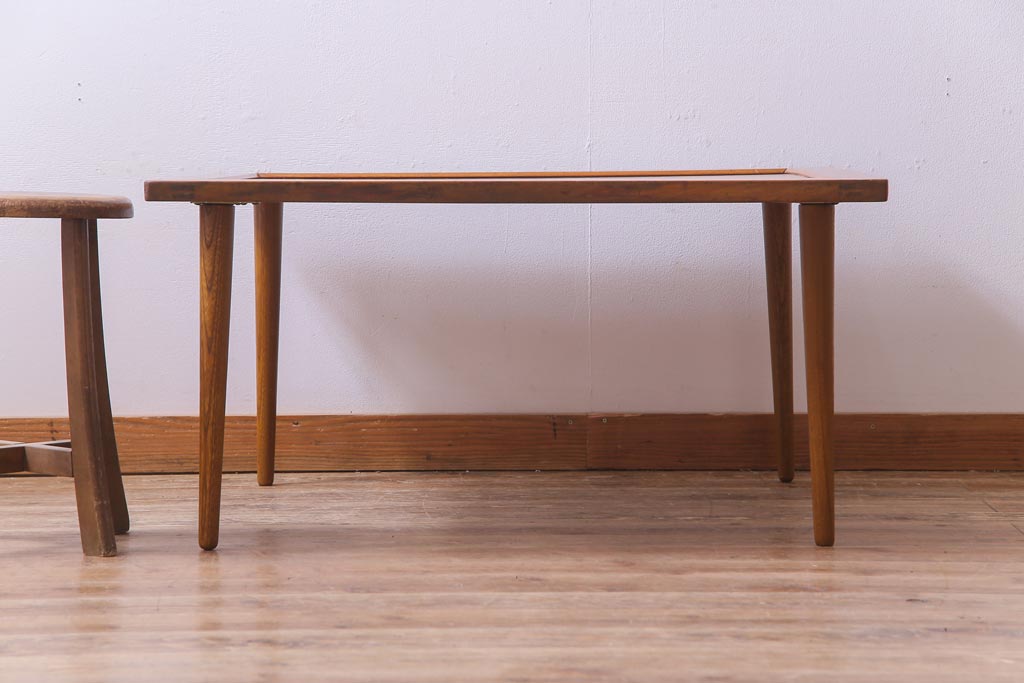 リメイク家具　味わいのある天板を使ったセンターテーブル(サイドテーブル、テーブル)