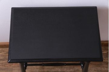 アンティーク雑貨　日本製　ナラ材　シックな雰囲気漂うビンテージ花台(飾り台)