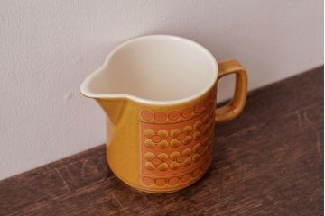 アンティーク雑貨　イギリスビンテージ　HORNSEA(ホーンジー)　SAFFRON(サフラン)　レトロな花柄がかわいらしいクリーマー
