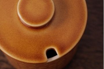 アンティーク雑貨　イギリスビンテージ　HORNSEA(ホーンジー)　SAFFRON(サフラン)　シュガーポット(洋食器)(1)