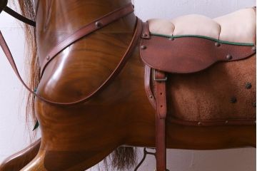 アンティーク雑貨　イギリス　スティーブン・ブラザーズ社(Stevenson Brothers)　ロッキングホース(木馬)(定価約50万円)