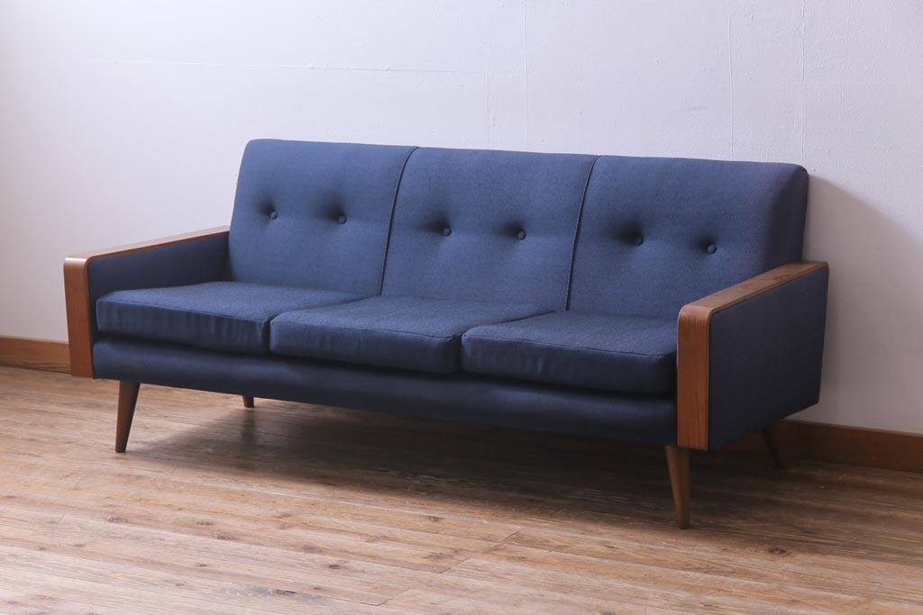 ヴィンテージ家具　日本製　ミッドセンチュリースタイルにもおすすめなビンテージソファ(3人掛けソファ)