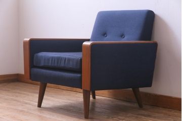 ヴィンテージ家具　日本製　ミッドセンチュリースタイルにもおすすめなビンテージソファ(1人掛けソファ)(1)