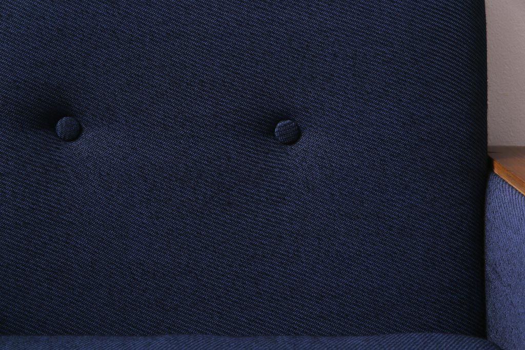 ヴィンテージ家具　日本製　ミッドセンチュリースタイルにもおすすめなビンテージソファ(1人掛けソファ)(2)