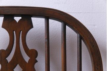 ヴィンテージ家具　イギリスビンテージ　上品なデザインが魅力のウィンザーチェア(ダイニングチェア、椅子、ウインザーチェア)
