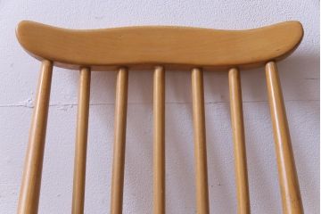 ヴィンテージ家具　イギリスビンテージ　ERCOL(アーコール)　シンプルかつ上品な佇まいのゴールドスミスチェア(椅子、ダイニングチェア)