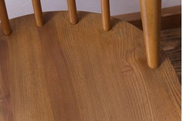 ヴィンテージ家具　イギリスビンテージ　ERCOL(アーコール)　シンプルかつ上品な佇まいのゴールドスミスチェア(椅子、ダイニングチェア)(1)