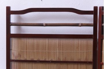 和製アンティーク　美しい透かし彫りが魅力的な四連折り畳み式パーテーション(衝立、仕切り)