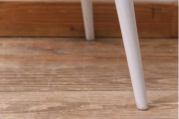 イギリスビンテージ　ペイント家具　ERCOL(アーコール)　アイボリーカラーが愛らしいフープバックチェア(椅子、ダイニングチェア)