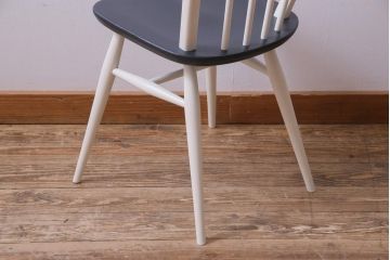 イギリスビンテージ　ペイント家具　ERCOL(アーコール)　バイカラーがお洒落なフープバックチェア(椅子、ダイニングチェア)