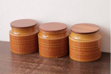 アンティーク雑貨　イギリスビンテージ　HORNSEA(ホーンジー)　SAFFRON(サフラン)シリーズ　キャニスター3個セット(保存容器、ジャー)