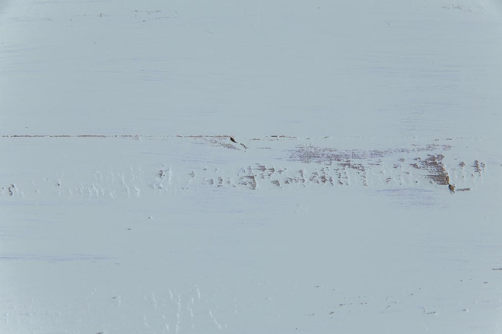 ペイント家具　フレンチシャビーな空間によく似合うパステルカラーの収納棚