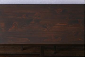 レトロ家具　和製アンティーク　ゆらゆらガラスがレトロな雰囲気を演出する戸棚(収納棚、飾り棚)