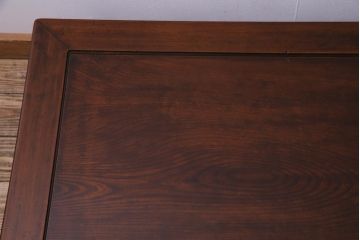 アンティーク家具　和製アンティーク　総ケヤキ材　幕板のデザインが素敵な座卓(ローテーブル、センターテーブル)