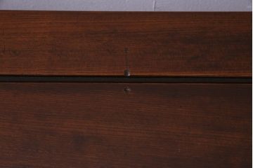 アンティーク家具　和製アンティーク　総ケヤキ材　幕板のデザインが素敵な座卓(ローテーブル、センターテーブル)