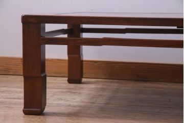 アンティーク家具　和製アンティーク　総ケヤキ材　幕板のデザインが素敵な座卓(ローテーブル、センターテーブル)