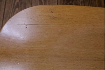 ヴィンテージ家具　ビンテージ　飛騨産業　キツツキ　明るい色味で空間をぱっと明るくしてくれるブナ材アームチェア(3)