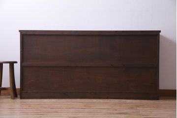 ラフジュ工房オリジナル　明治期　引き戸が趣添えるシンプルな収納棚(サイドボード)