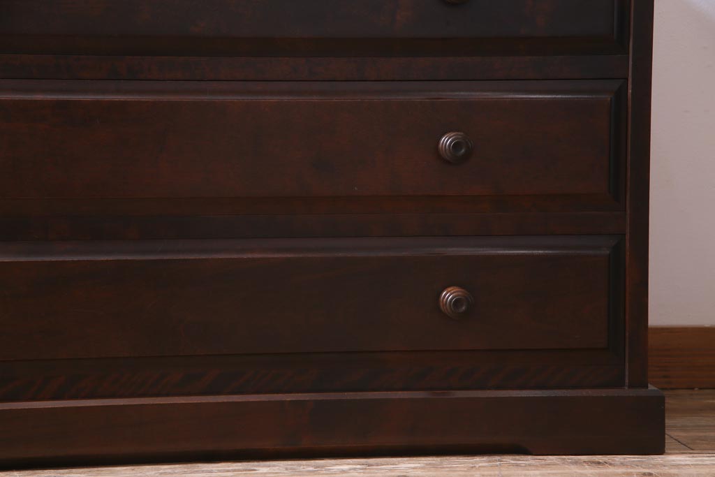 中古　北海道民芸家具　リメイク　シックな雰囲気漂うローチェスト(引き出し、テレビボード)