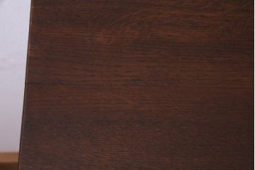 レトロ家具　和製アンティーク　ナラ材　上品なデザインが目を惹くレトロな電話台(花台、サイドテーブル)