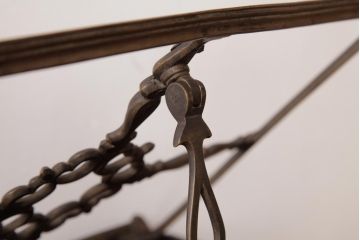 アンティーク雑貨　和製アンティーク　繊細な細工が美しい真鍮製譜面台